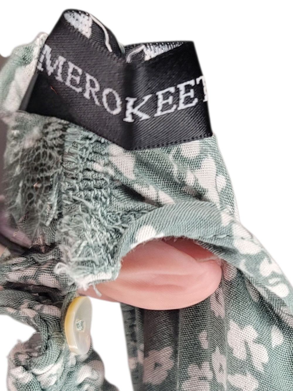 MEROKEETY - Large Halter Neck Floral Mini Dress in Sage Green - Picture 4 of 8